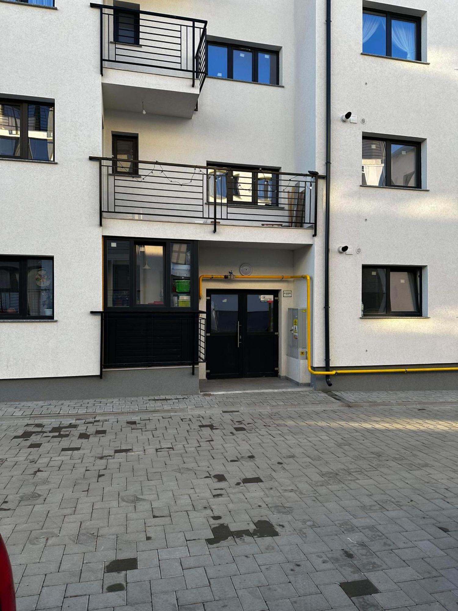 Modern Loft One Apartment Suceava Ngoại thất bức ảnh